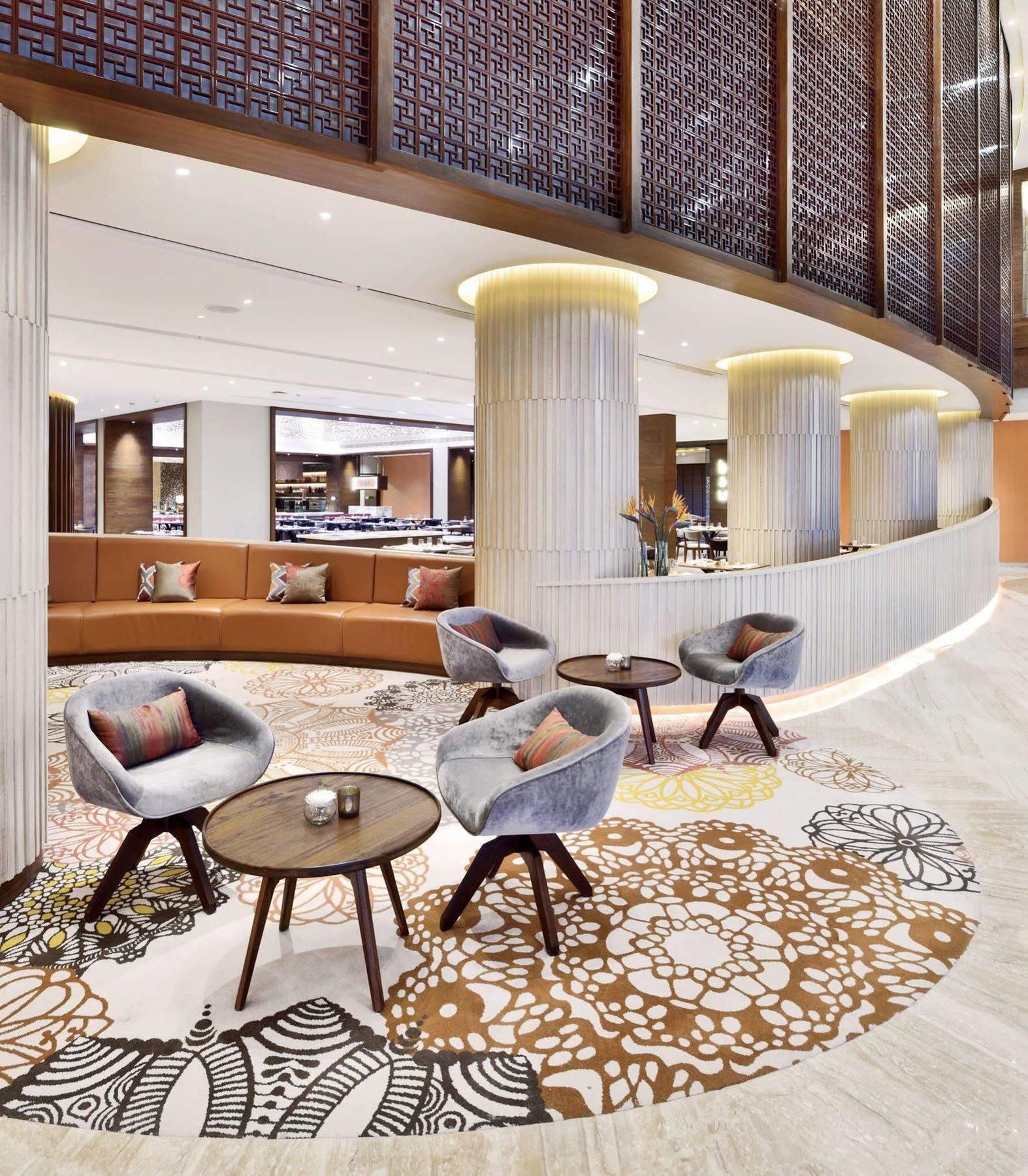 Courtyard By Marriott Raipur Hotel Exterior photo
